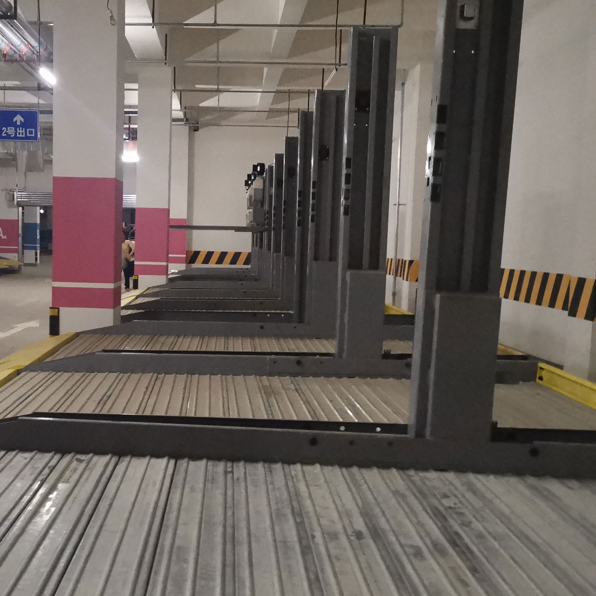 孟連俯仰機械立體車庫過規劃